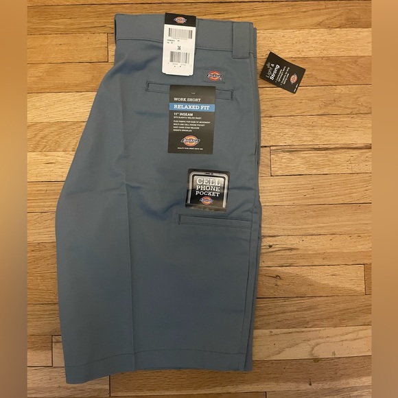 Dickies Other - NWT Dickies, Relaxed Fit Work Shorts, 11", WR852, Size 36